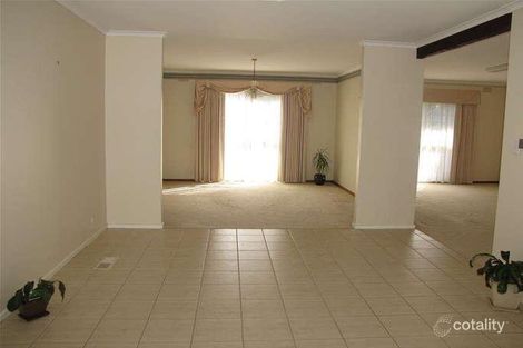 Property photo of 2 Thornleigh Place Templestowe VIC 3106