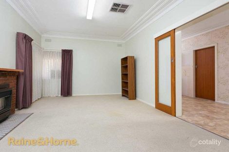 Property photo of 161 Bourke Street Mount Austin NSW 2650