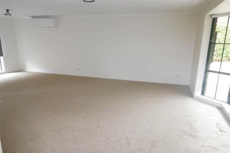 Property photo of 4 Anne Close Somerville VIC 3912