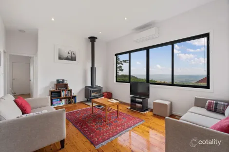 14 Cecil Rd, Blackheath, NSW 2785