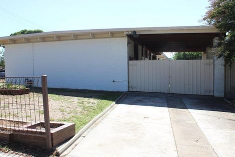 Property photo of 1A Strathdale Crescent Strathdale VIC 3550