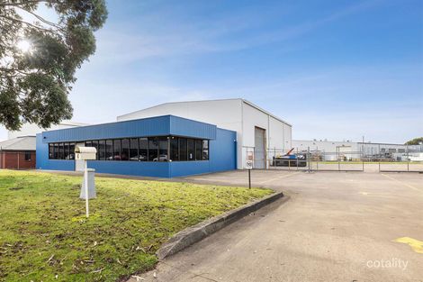 4 Daveyduke Dr, Mitchell Park, VIC 3355