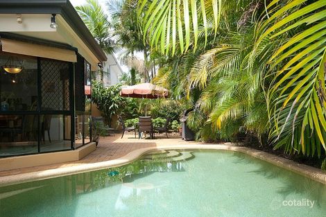 Property photo of 14 Cleland Crescent Broadbeach Waters QLD 4218