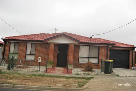 Property photo of 1 Cheleon Way Kings Park VIC 3021