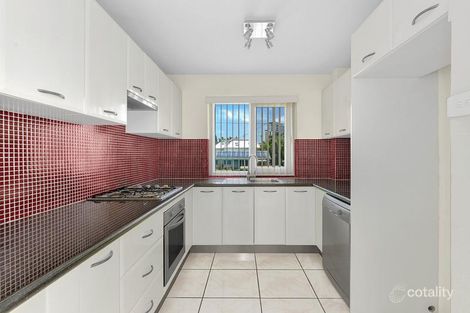 Property photo of 1/28 Riverview Terrace Hamilton QLD 4007