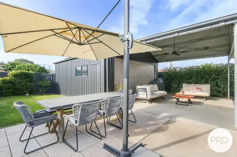 Property photo of 330 Macauley Street South Albury NSW 2640