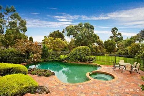 Property photo of 3 Fiona Court Warrandyte VIC 3113