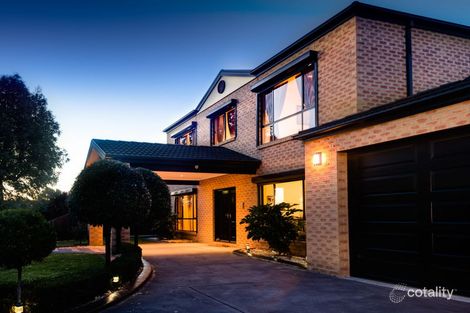 25 St Ives Dr, Narre Warren South, VIC 3805