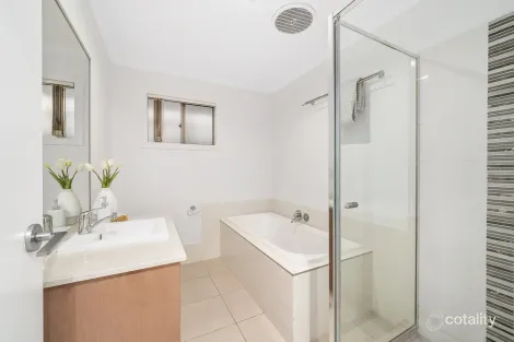 Property photo of 21 Matas Drive Pimpama QLD 4209