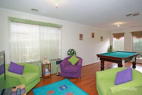 Property photo of 5 Arklow Court Cranbourne VIC 3977