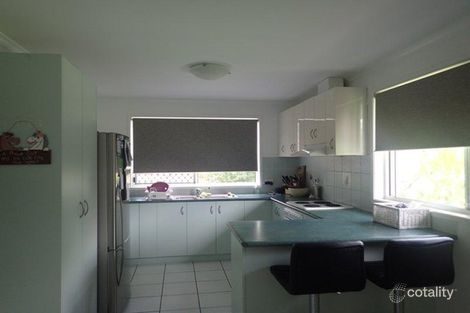 Property photo of 10 Driftwood Court Rural View QLD 4740