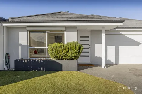 40 Graceland Ave, Landsdale, WA 6065