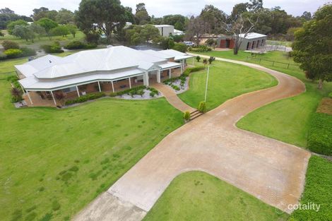 77 Lakeview St, Mariginiup, WA 6078