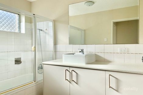 Property photo of 1/32 Ekibin Road Annerley QLD 4103