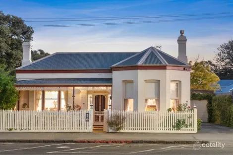 9 Cox St, Port Fairy, VIC 3284