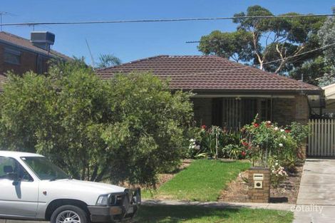 101 Devereaux St, Oak Park, VIC 3046