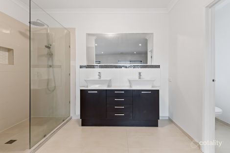 Property photo of 18 Garvan Street Wyndham Vale VIC 3024
