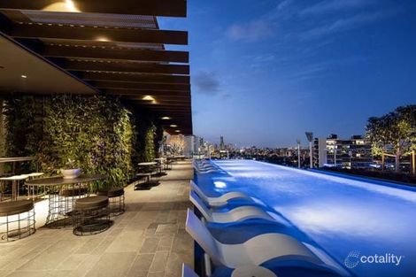 Property photo of 809/62 Logan Road Woolloongabba QLD 4102