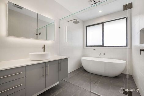 3a Lilac St, Bentleigh East, VIC 3165