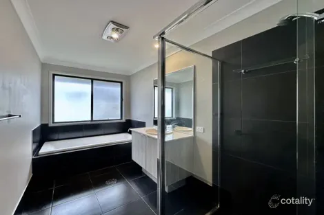 Property photo of 7 Rufous Circuit Pallara QLD 4110