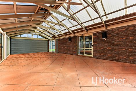 Property photo of 25 Strong Drive Hampton Park VIC 3976