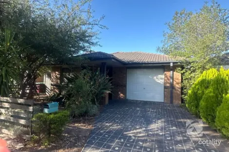 39 Melzak Way, Berwick, VIC 3806