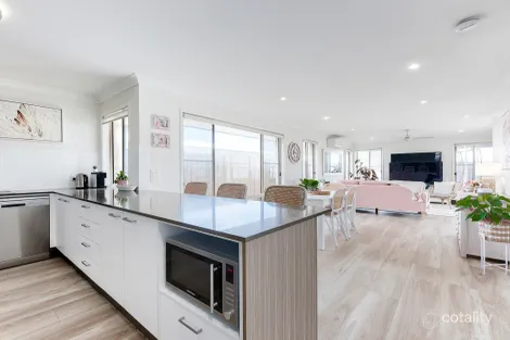 Property photo of 60 Glengrove Circuit Mango Hill QLD 4509