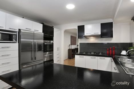 Property photo of 64 Heritage Drive Mill Park VIC 3082