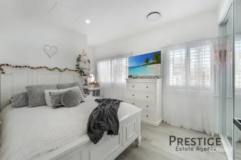 Property photo of 22 Culley Avenue Denham Court NSW 2565