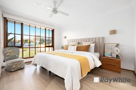 Property photo of 55 Springfield Drive Narre Warren VIC 3805