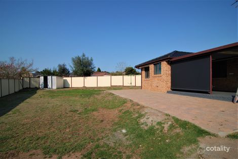 Property photo of 2 Wye Close St Clair NSW 2759