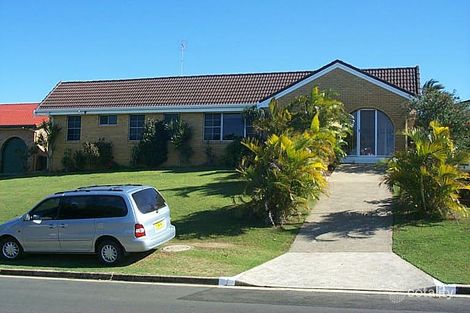 9 Bione Ave, Banora Point, NSW 2486