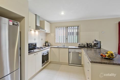 Property photo of 10 Butler Grove Wyndham Vale VIC 3024