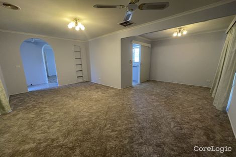 Property photo of 2 Jade Court Hampton Park VIC 3976