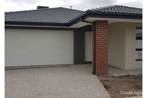 Property photo of 21 Millau Avenue Craigieburn VIC 3064