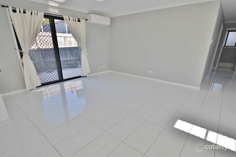Property photo of 22 Shapcott Place Runcorn QLD 4113