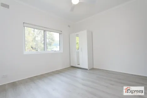 Property photo of 2/54B Simpson Street Bondi Beach NSW 2026