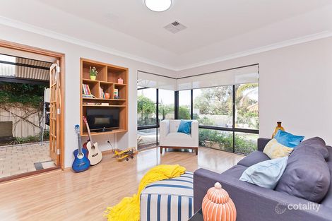 Property photo of 28 Blueridge Crest Bibra Lake WA 6163