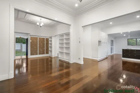 Property photo of 116 Russell Terrace Indooroopilly QLD 4068