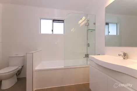 Property photo of 35 Bird Street Bundamba QLD 4304