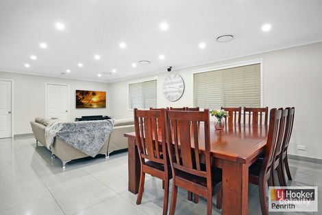 Property photo of 17 Grazier Crescent Werrington Downs NSW 2747