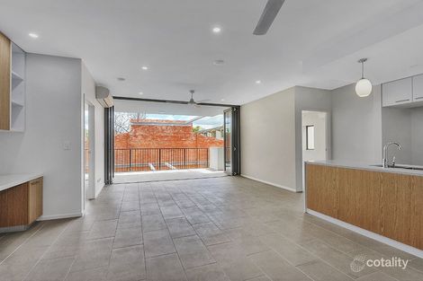Property photo of 19/166 Sydney Street New Farm QLD 4005