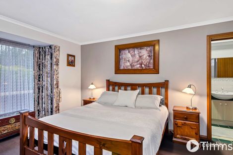 Property photo of 34 Knox Drive Woodcroft SA 5162