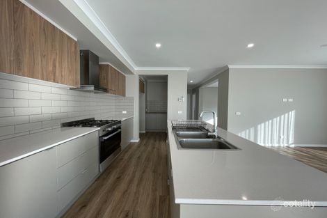 Property photo of 26 Applebox Crescent Yarragon VIC 3823