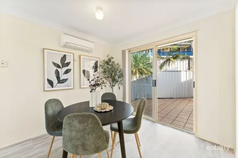 Property photo of 3/3 Panbula Place Flinders NSW 2529