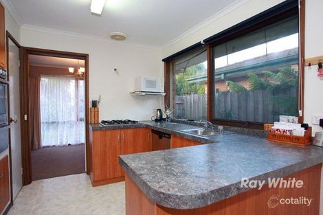 Property photo of 10 Denham Crescent Cranbourne North VIC 3977