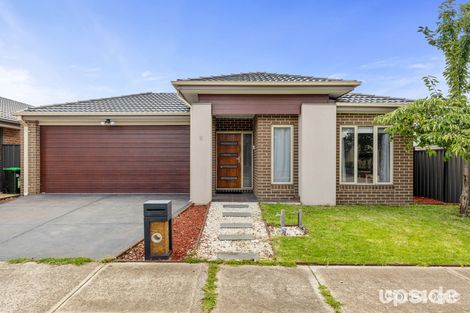 Property photo of 9 Lion Chase Craigieburn VIC 3064