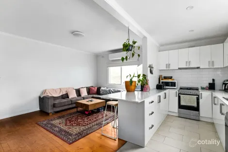 Property photo of 65 Blackshaws Road Newport VIC 3015