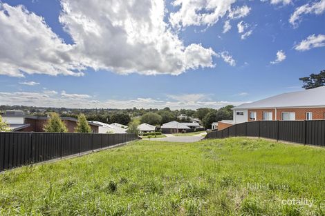 16 Armstrong Ct, Kyneton, VIC 3444