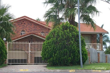 Property photo of 40 Bronzewing Close Elanora QLD 4221